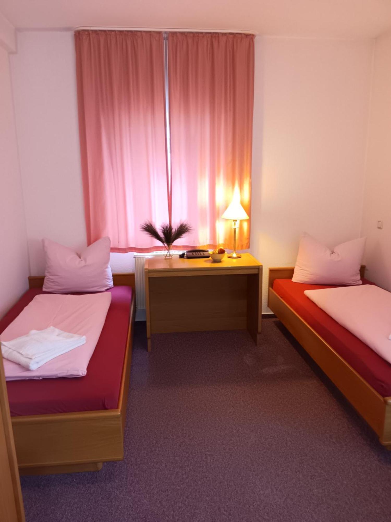 Hotel Burghof Schwarzatal Ngoại thất bức ảnh